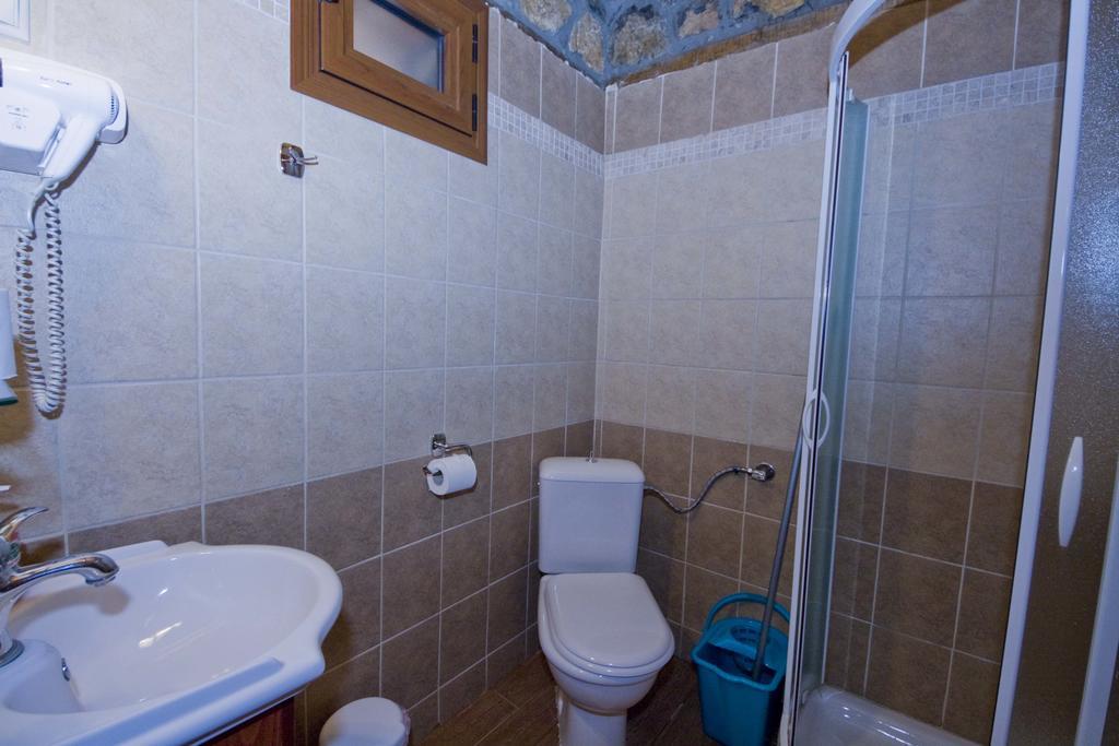 Traditional Guesthouse Siantsis Agios Athanasios  Bagian luar foto